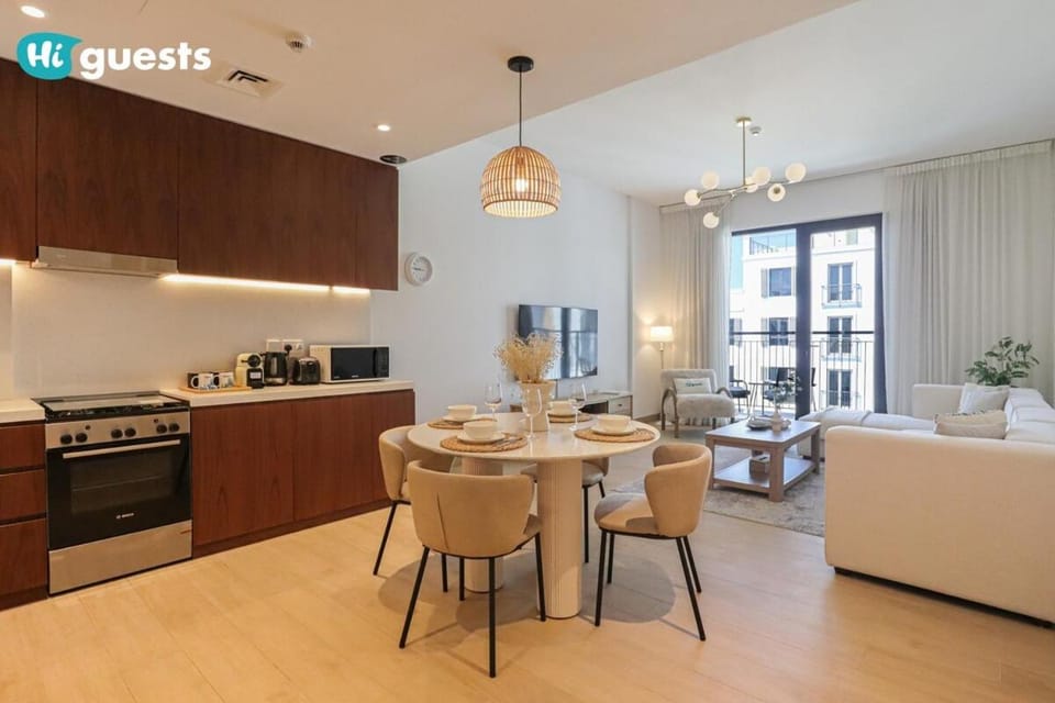 HiGuest - Stylish 1BR Apartment in La Mer Apartment in Dubai