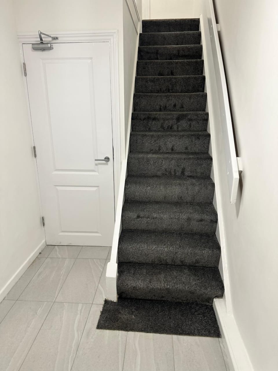 Basildon Everlight Villa Apartment in Basildon