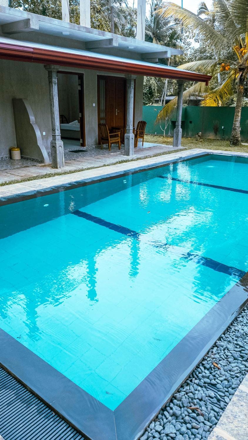Property building, Day, Dining area, Pool view, Swimming pool