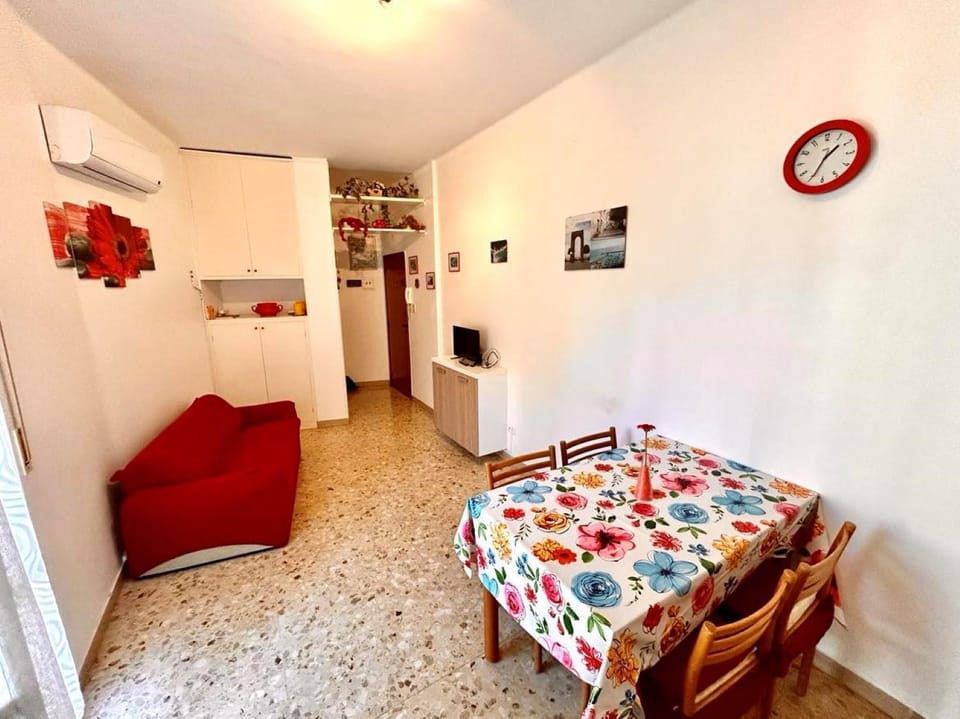 Trilo Eugenio a Marcelli Apartment in Marcelli