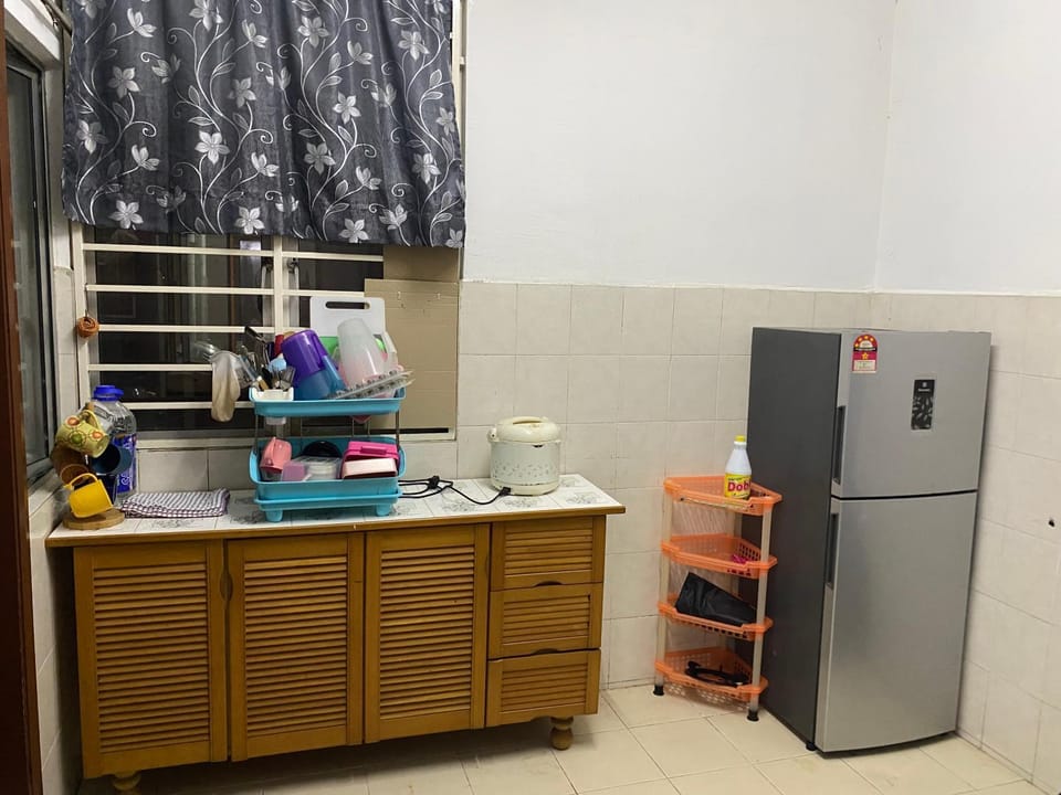 HomeStay Family Fun Shah Alam Apartment in Subang Jaya