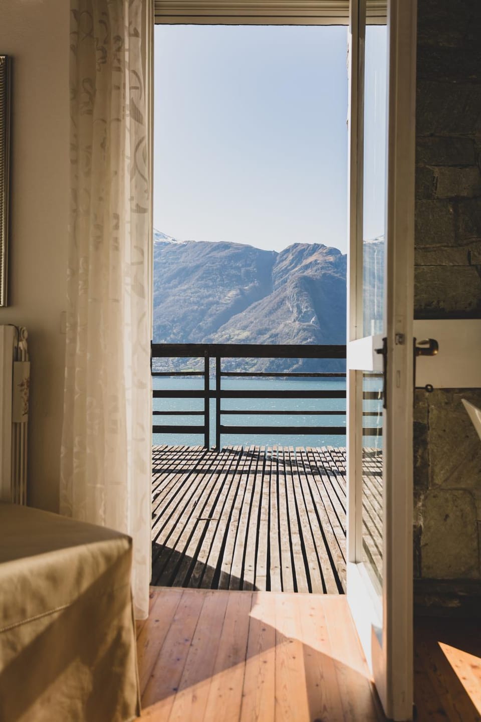 Balcony/Terrace, Balcony/Terrace, Lake view