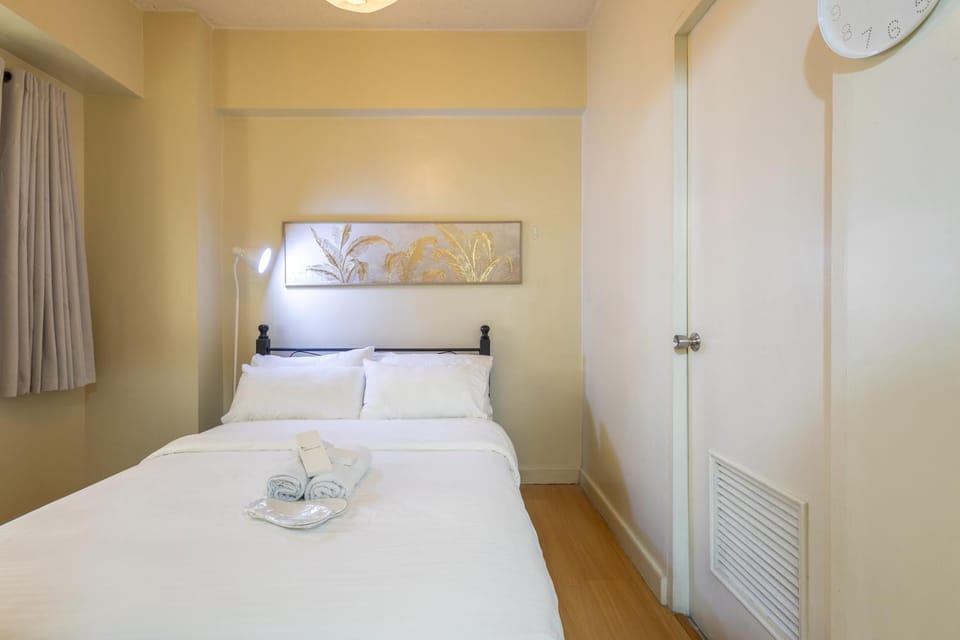 Forbeswood Heights 1Br with Garden view Apartment in Makati