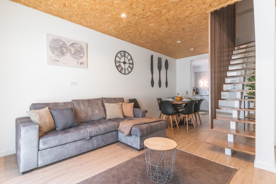 Communal lounge/ TV room, Living room