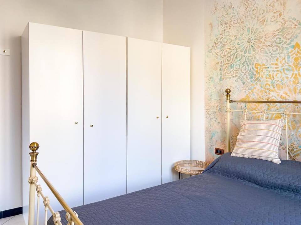 Bed, Bedroom, wardrobe