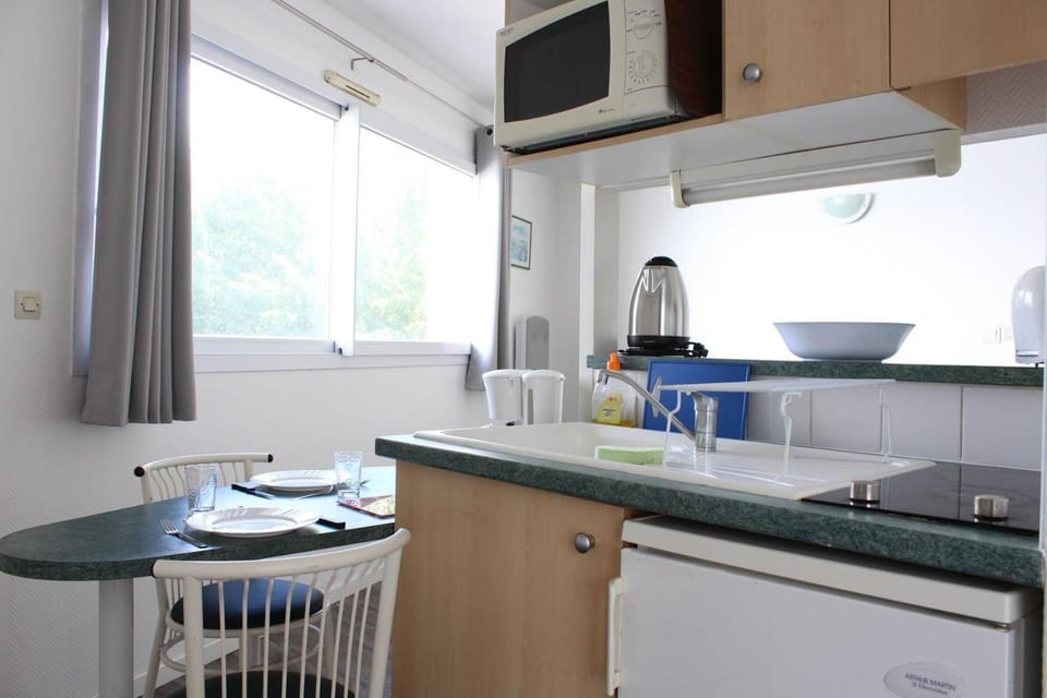 T2 La Rochelière 3 - LR030-A123 Apartment in La Rochelle