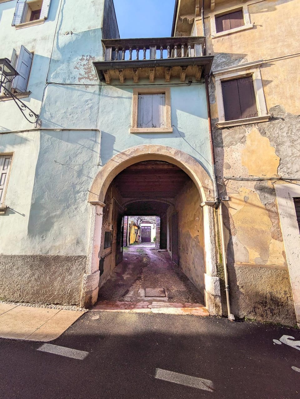 Property building, Facade/entrance