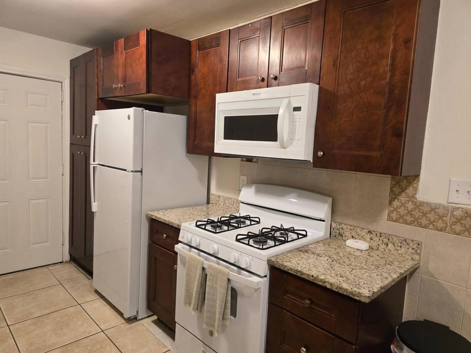 Stylish Stay Near Breweries House in North Charleston