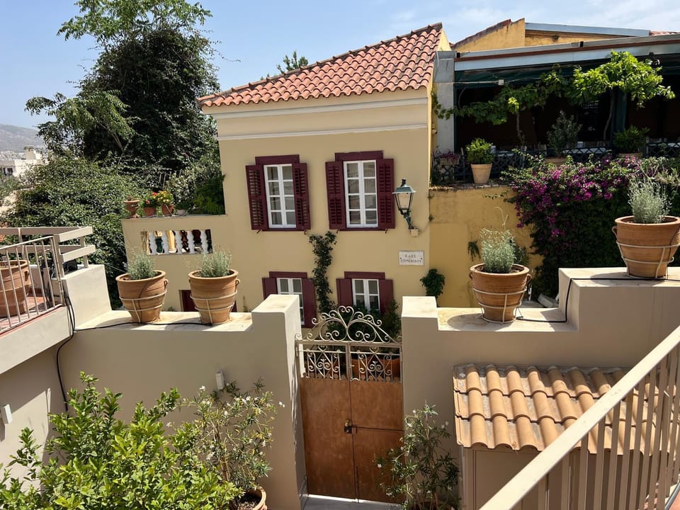 Balcony/Terrace, Garden view
