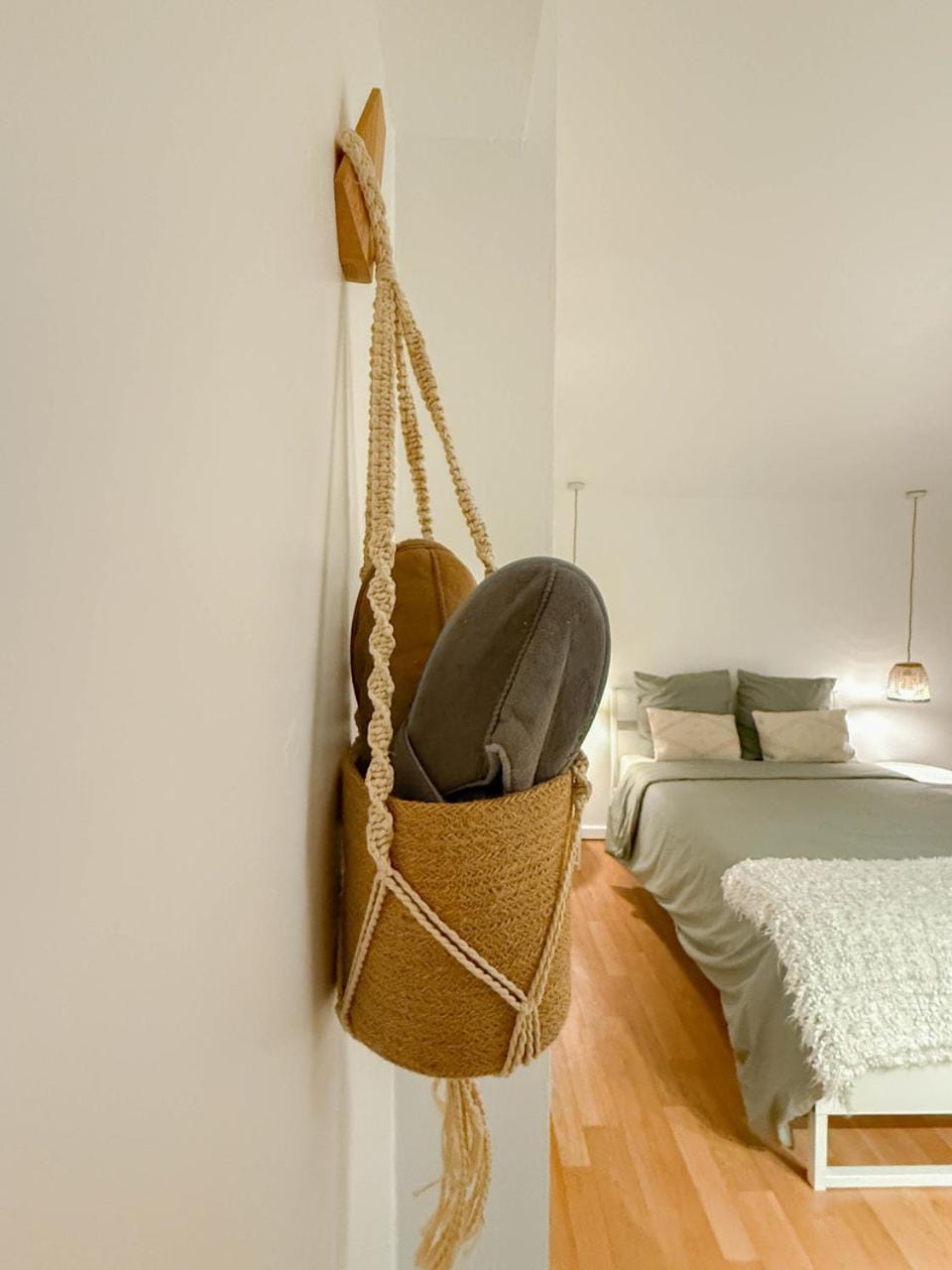 Business facilities, Bedroom