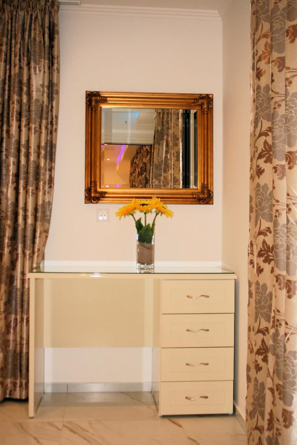 Valtos View Apartment hotel in Peloponnese, Western Greece and the Ionian