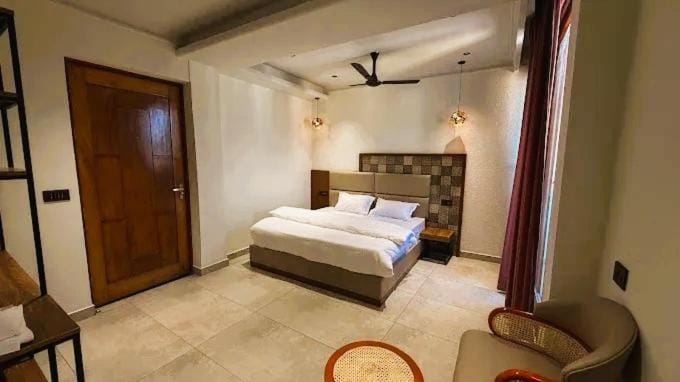 Yes Hotel By The Ganges Rishikesh Hotel in Rishikesh