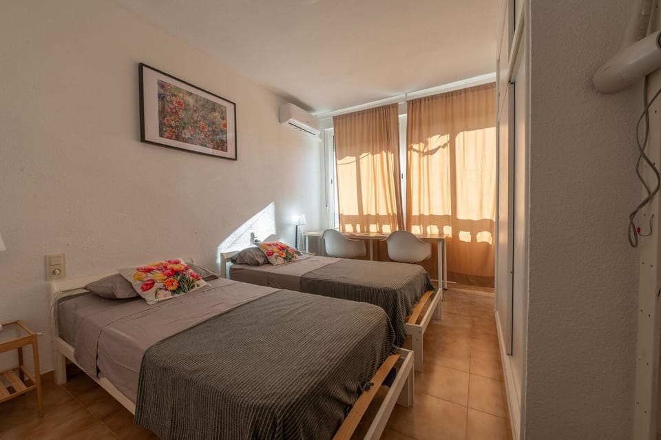 Bed, Decorative detail, Bedroom