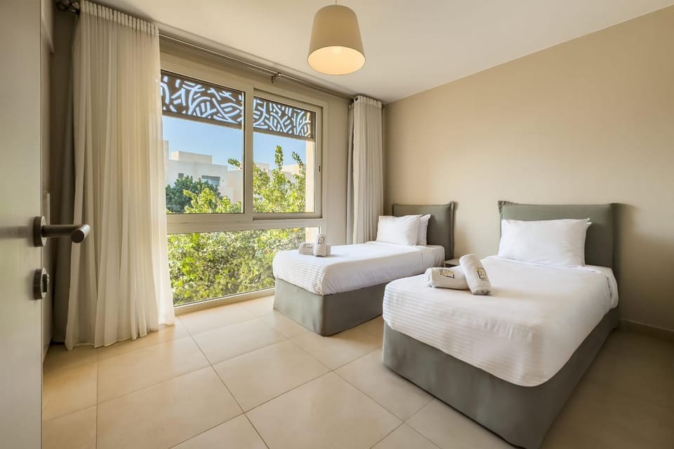 Remarkable & Rare 2BDR Mangroovy Free Pool & Beach Apartment in Hurghada