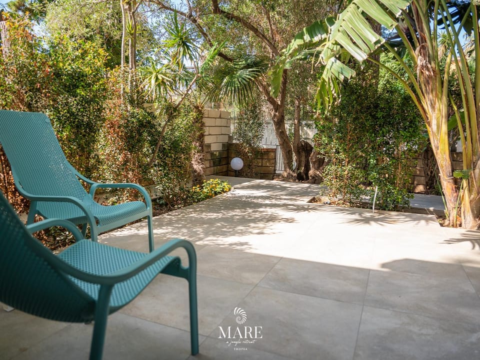 Property building, Patio