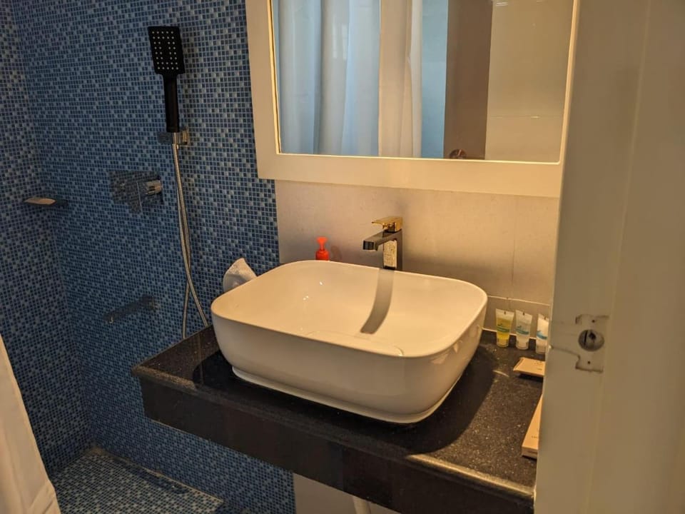 I-suites Residence & Restaurant Hotel in Bangladesh