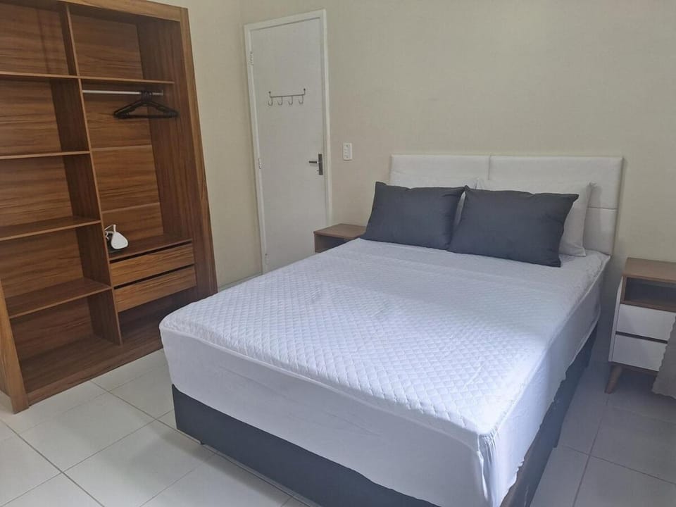 Ap com garagem e Wi-Fi A 100 metros da Praia do Forte Apartment in Cabo Frio
