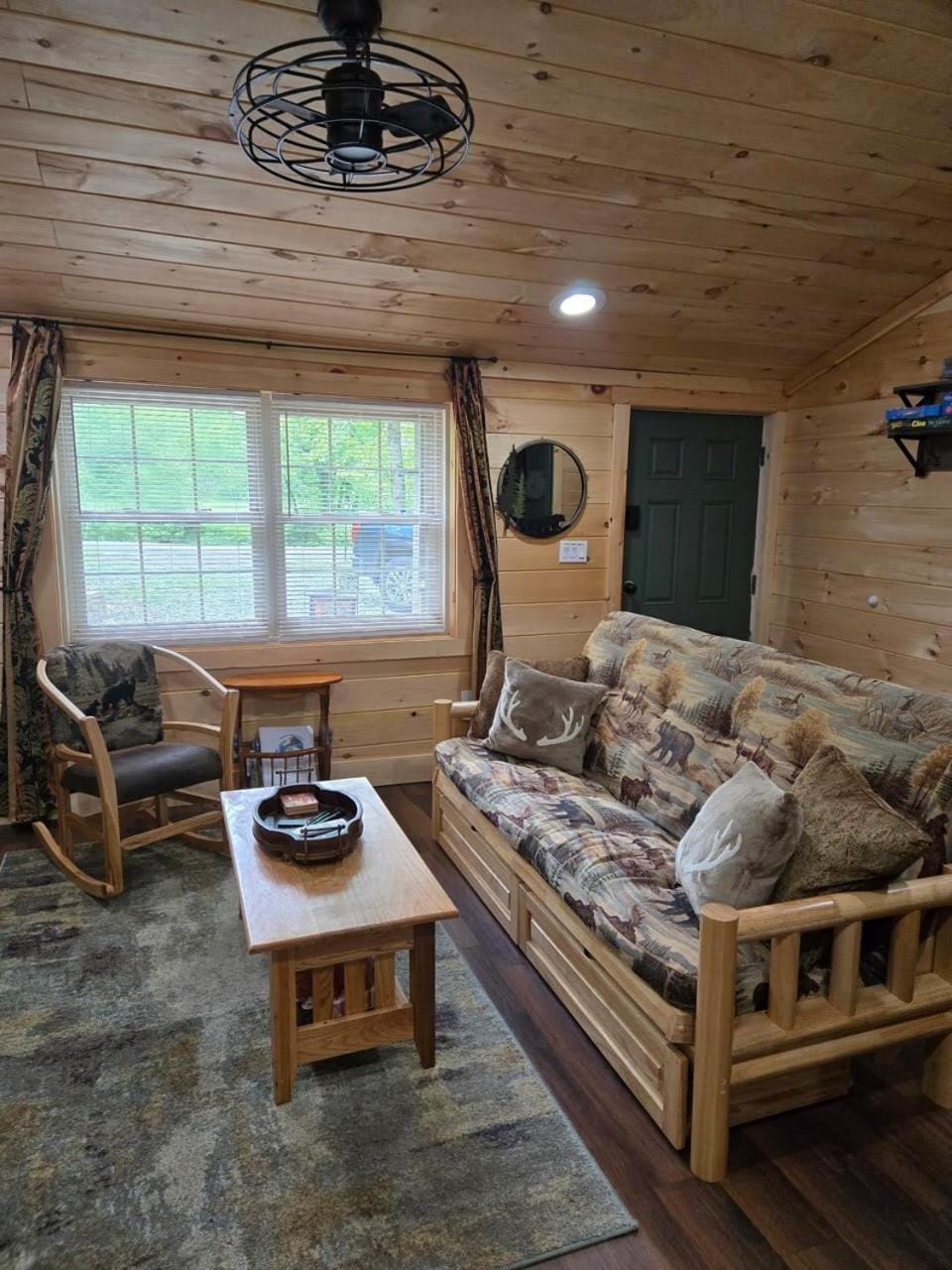 Stone Haven by Beyond Expectations w Hot Tub House in Sevier County