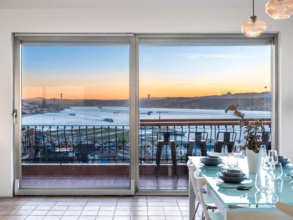 Stay Beyond The Bosphorus #3 Apartment in Istanbul