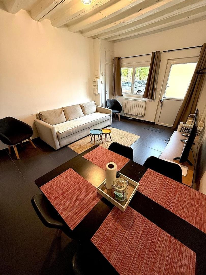 Cœur de Ville - familial - Parking gratuit - WIFI Apartment in Normandy