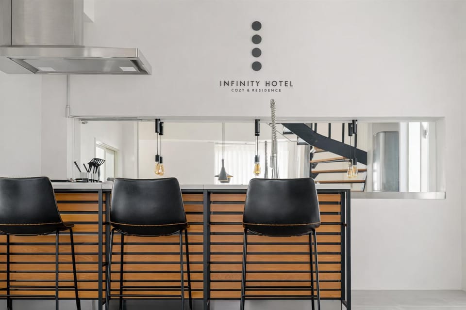 minibar, kitchen, kitchen