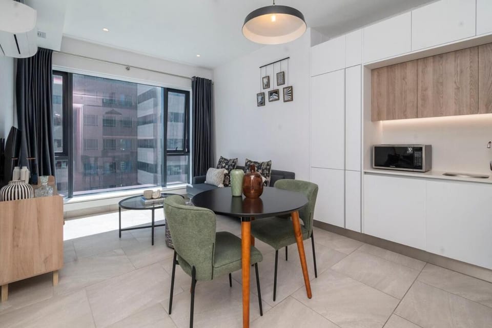 Skyline Serenity at The Rubik Apartment in Cape Town