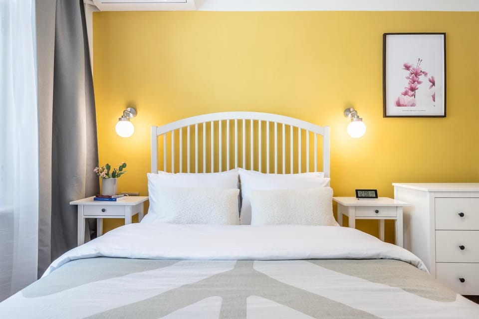 Bed, Bedroom