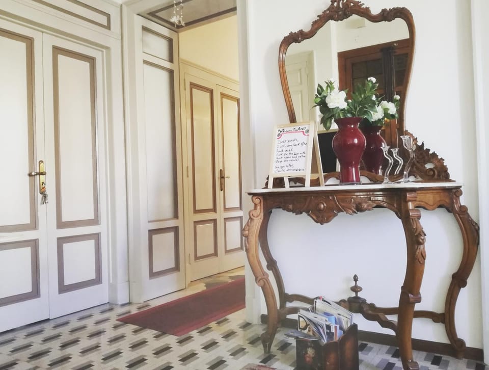 Aretè Guest House Bed and Breakfast in Syracuse