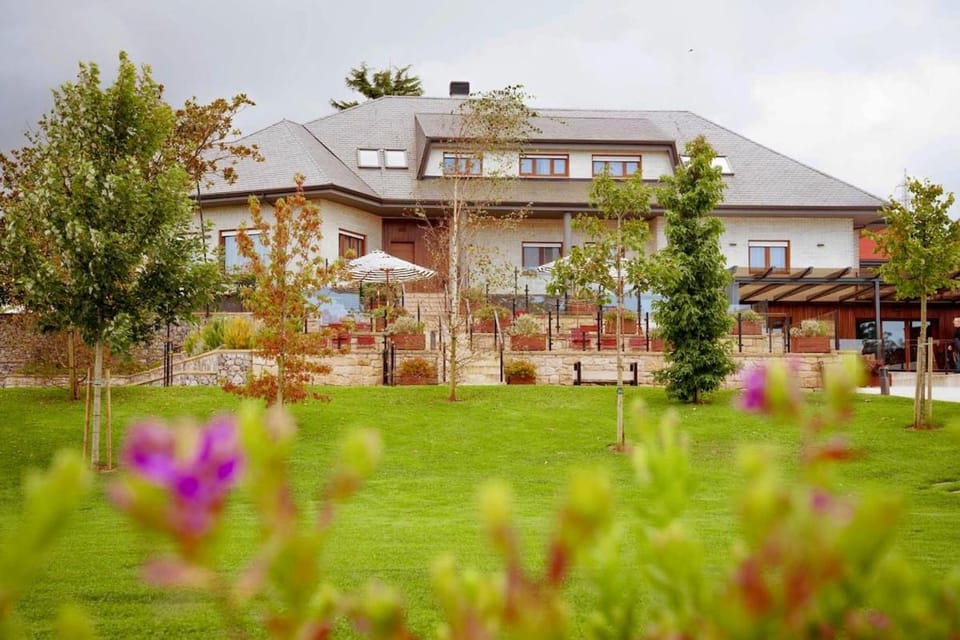 Property building, Garden, Garden view
