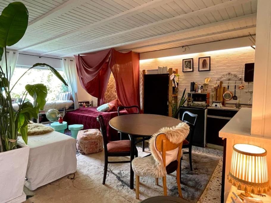 Hübsche Wohnung mit Gartennutzung Apartment in North Rhine-Westphalia
