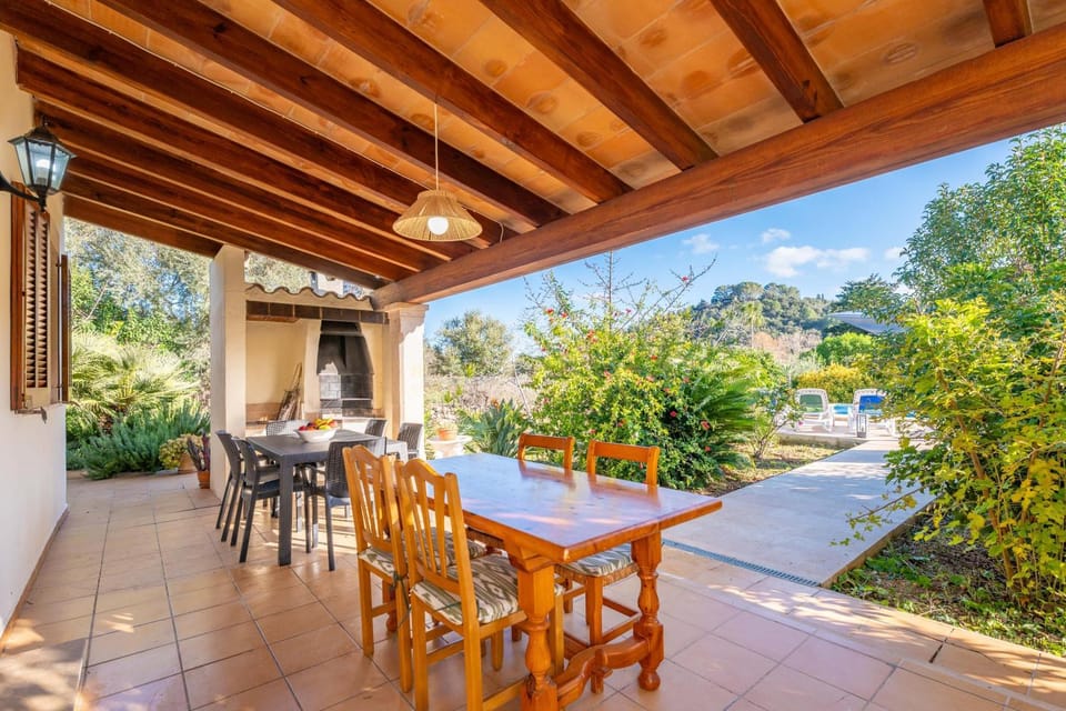 BBQ facilities, Balcony/Terrace, Other
