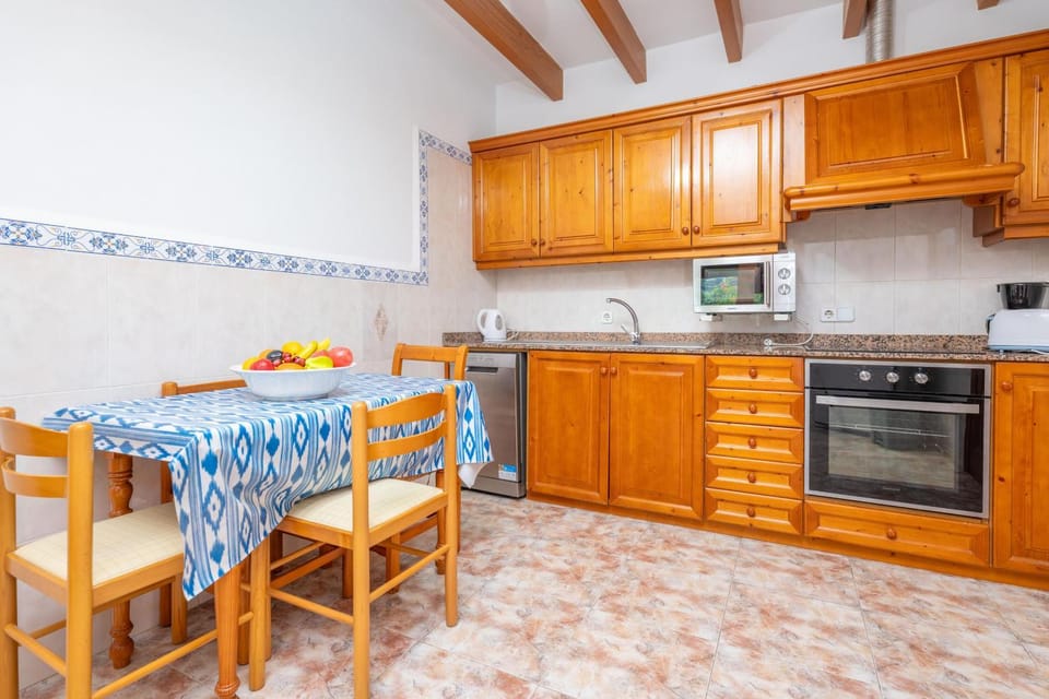 Kitchen or kitchenette, Other