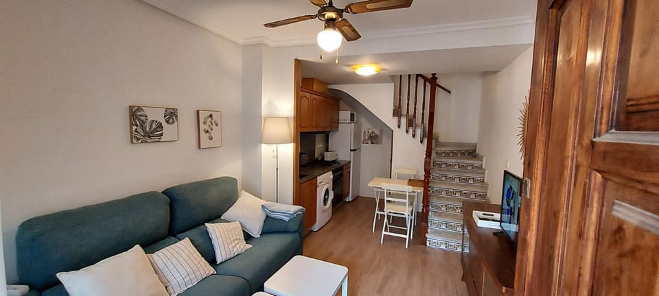 TV and multimedia, Kitchen or kitchenette, Living room, Dining area