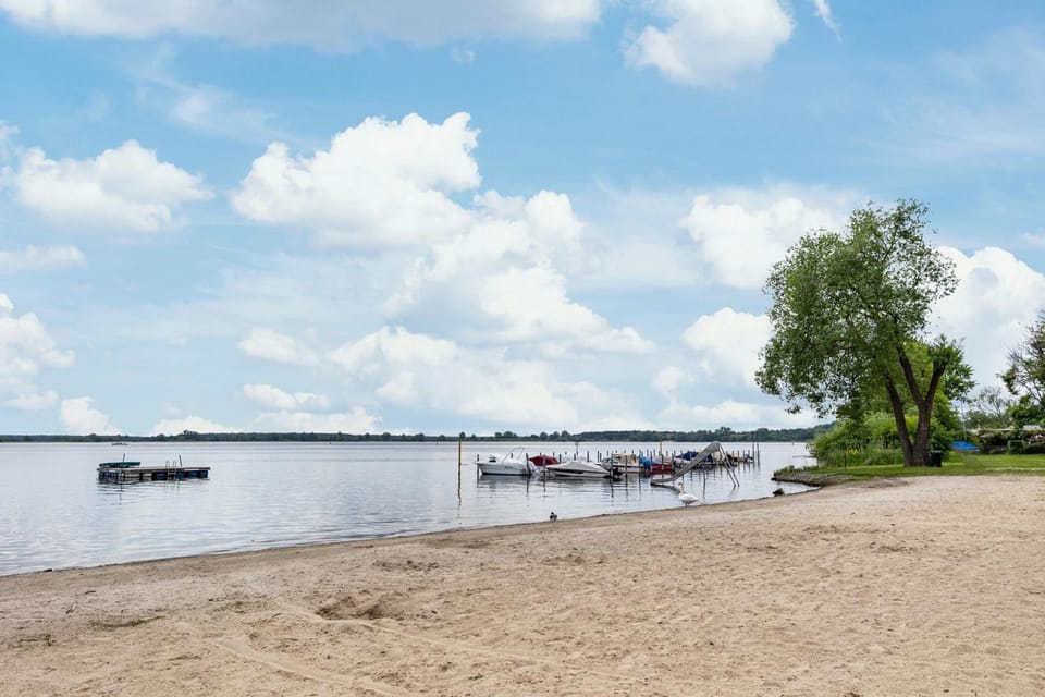 La Pura Vida - Glamping Campground/ 
RV Resort in Brandenburg