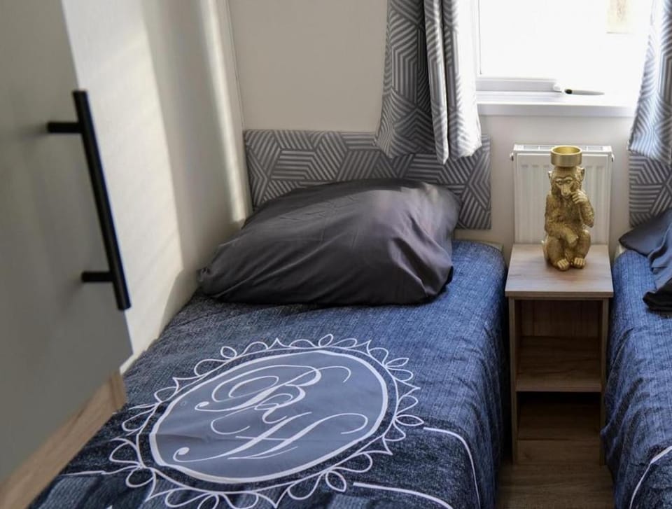 Camping Zavelbos Superior Chalet Chalet in Dilsen-Stokkem