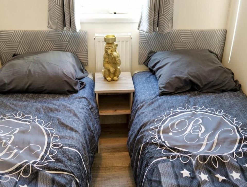 Camping Zavelbos Superior Chalet Chalet in Dilsen-Stokkem