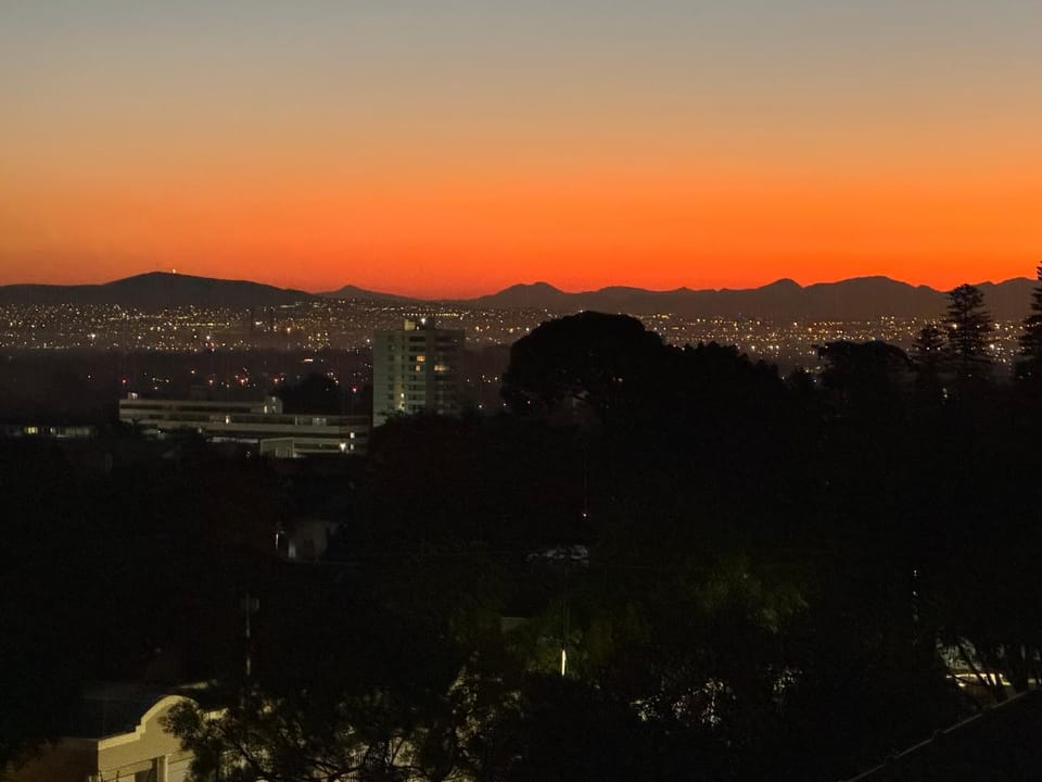 Sanssouci - home away from home Villa in Cape Town