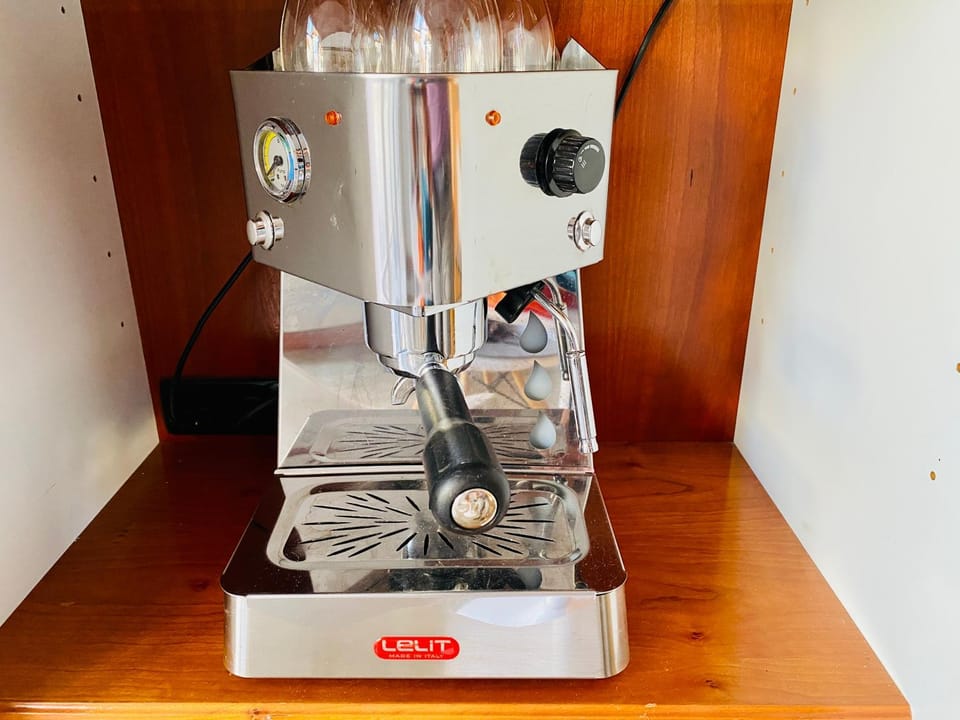 Coffee/tea facilities