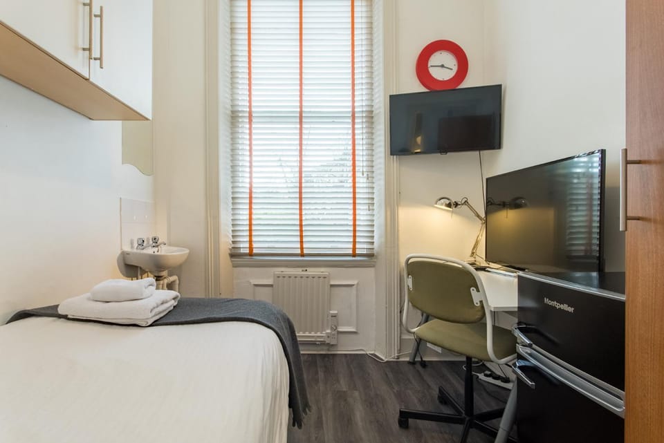 270 Earls Court Road Hostel in City of Westminster