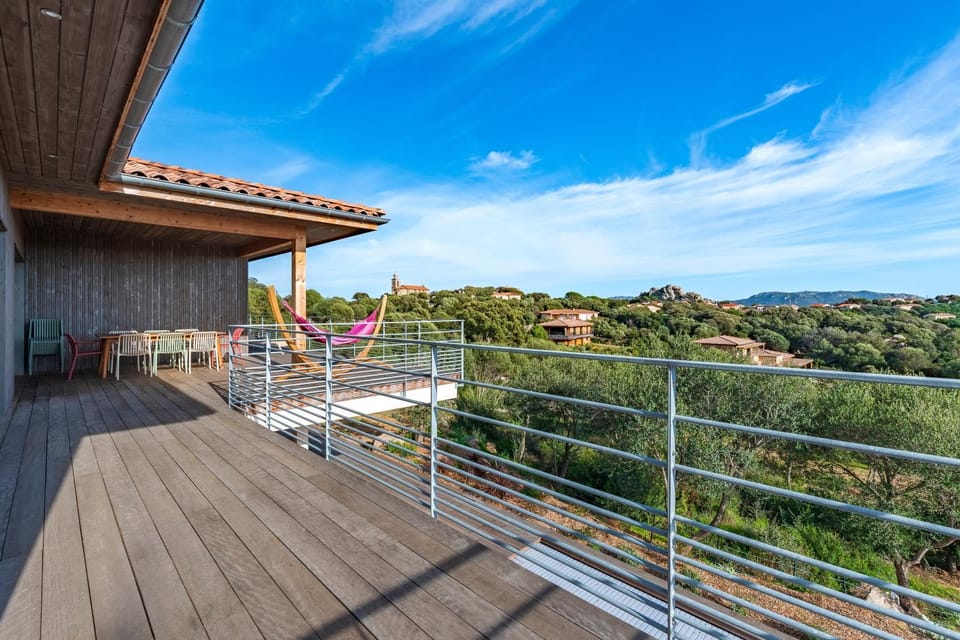 Natural landscape, View (from property/room), Balcony/Terrace