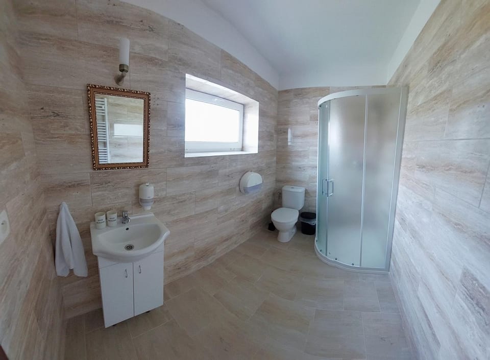 Penzion U Jindry Bed and Breakfast in Lower Silesian Voivodeship