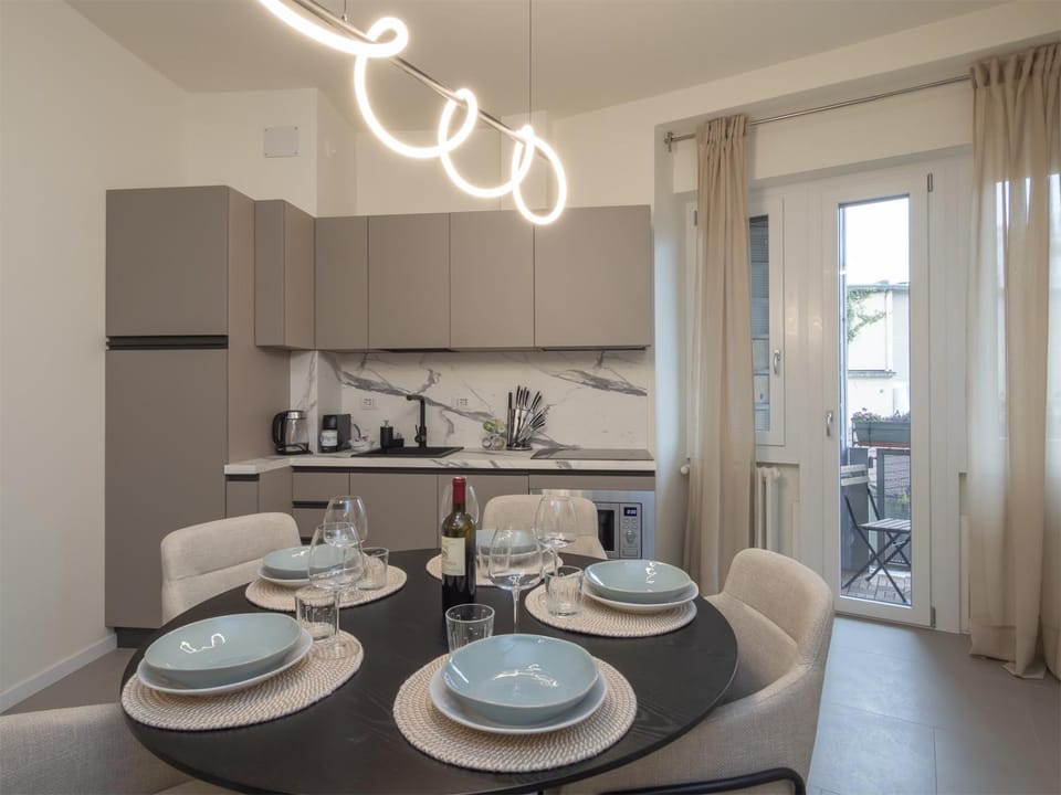 Kitchen or kitchenette, Living room, Dining area