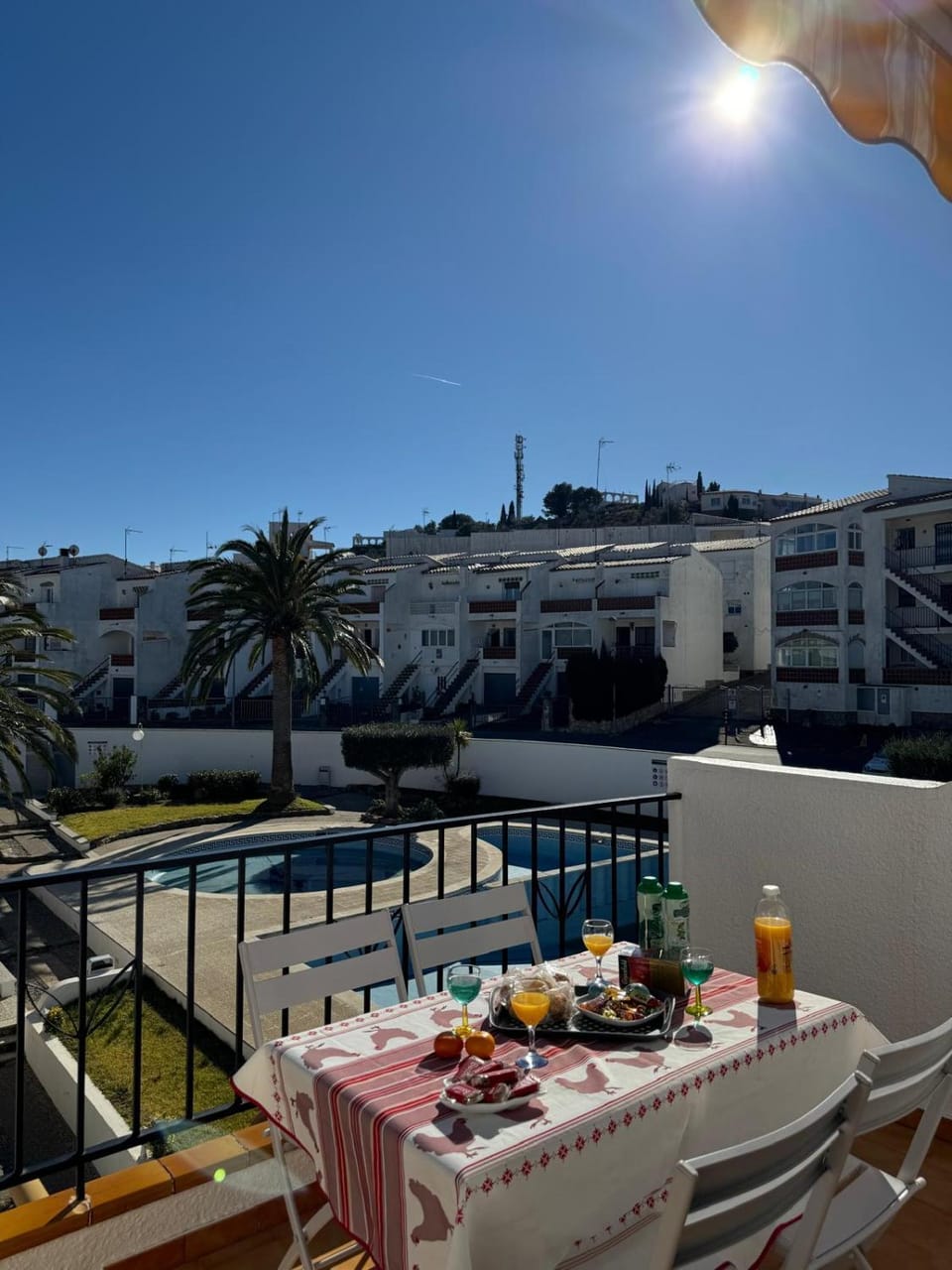 Balcony/Terrace, Pool view, Swimming pool