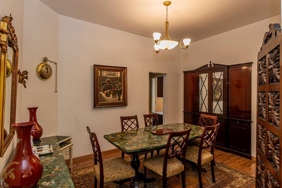 Atemporal Charm 3BDR 110m from the Beach|BI 32/502 Apartment in Rio de Janeiro