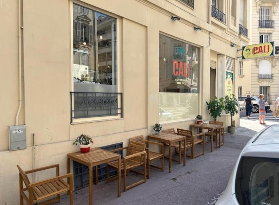 Property building, Street view