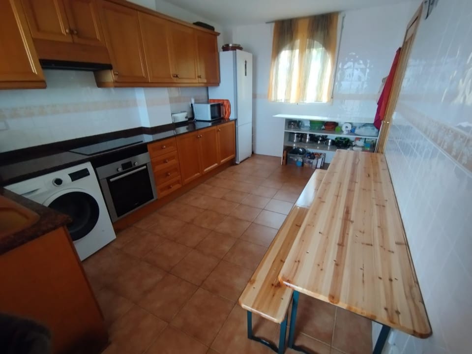 Valencia, villa, piscina privada, junto A-7 cerca de playas, aeropuerto, Cheste House in Valencian Community