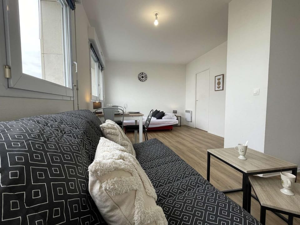 Appt Studio LA ROCHELLE - LR110-F41 Apartment in La Rochelle