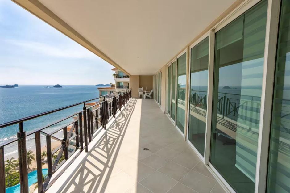 Bay View Grand residencial Ixtapa Apartment in Ixtapa Zihuatanejo