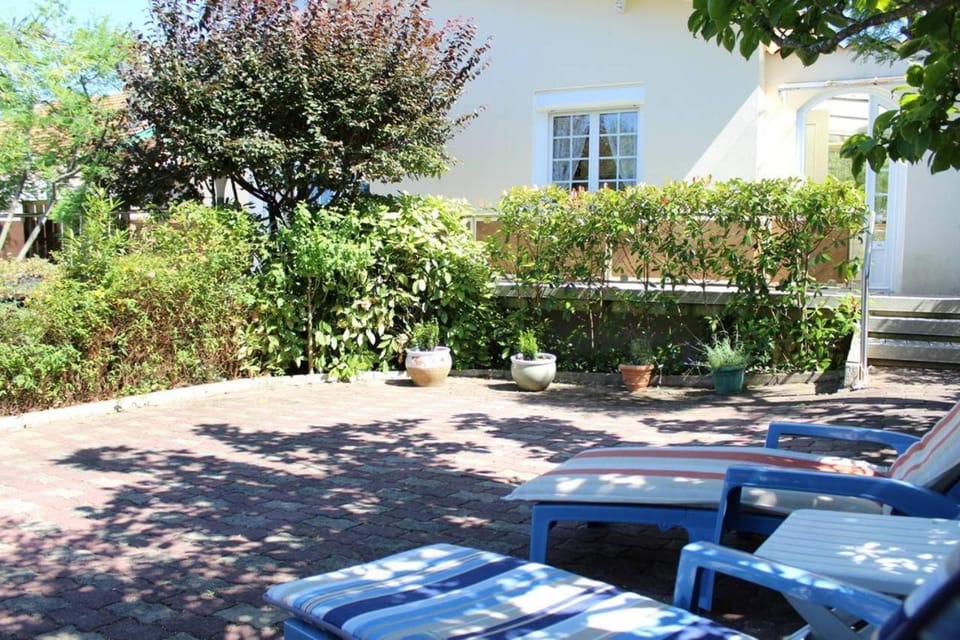 Patio, Garden