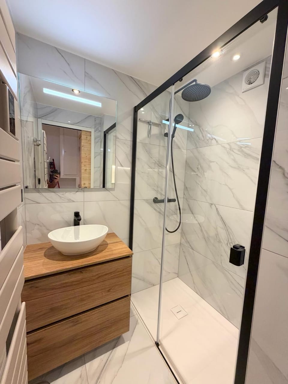 Shower, Bathroom